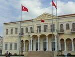 Izmir Province Government House (Izmir, Konak, Republic Boulevard, 2) ، مركز الخدمة العامة