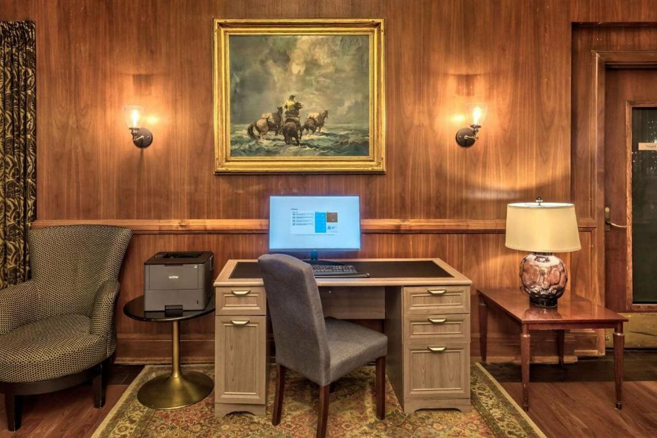 Фото Baranof Downtown, Bw Signature Collection