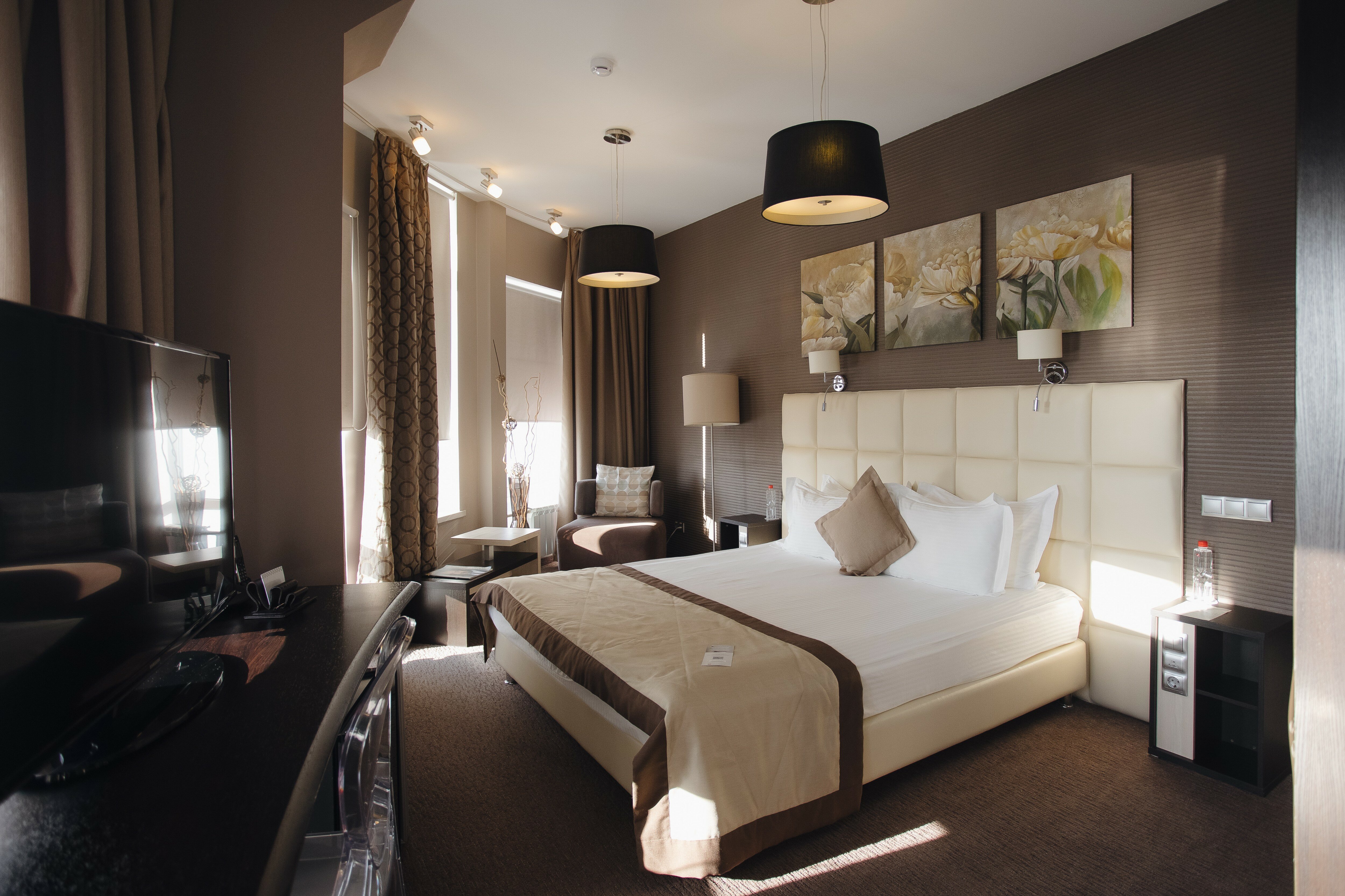 Фото отеля 2