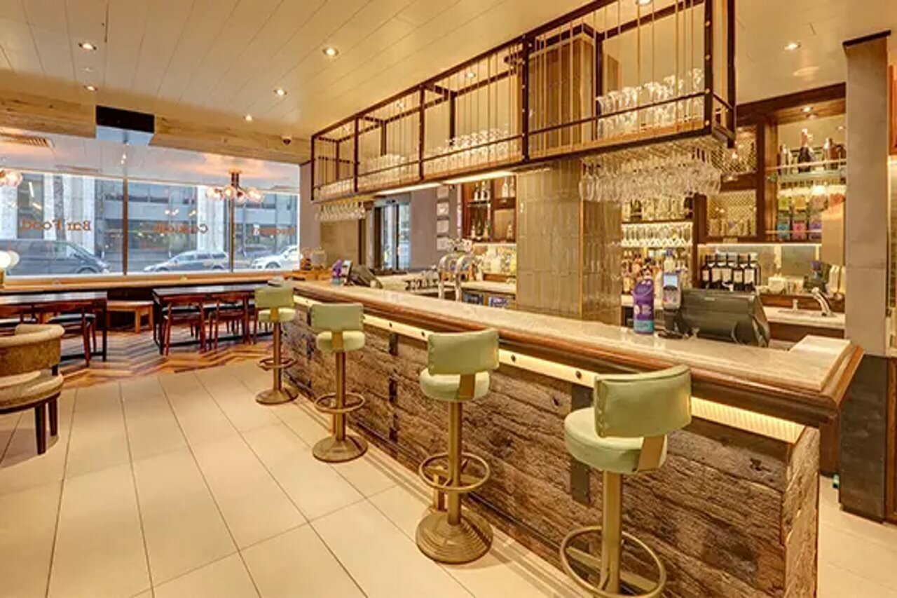 Фото Hub by Premier Inn London Westminster Abbey Hotel