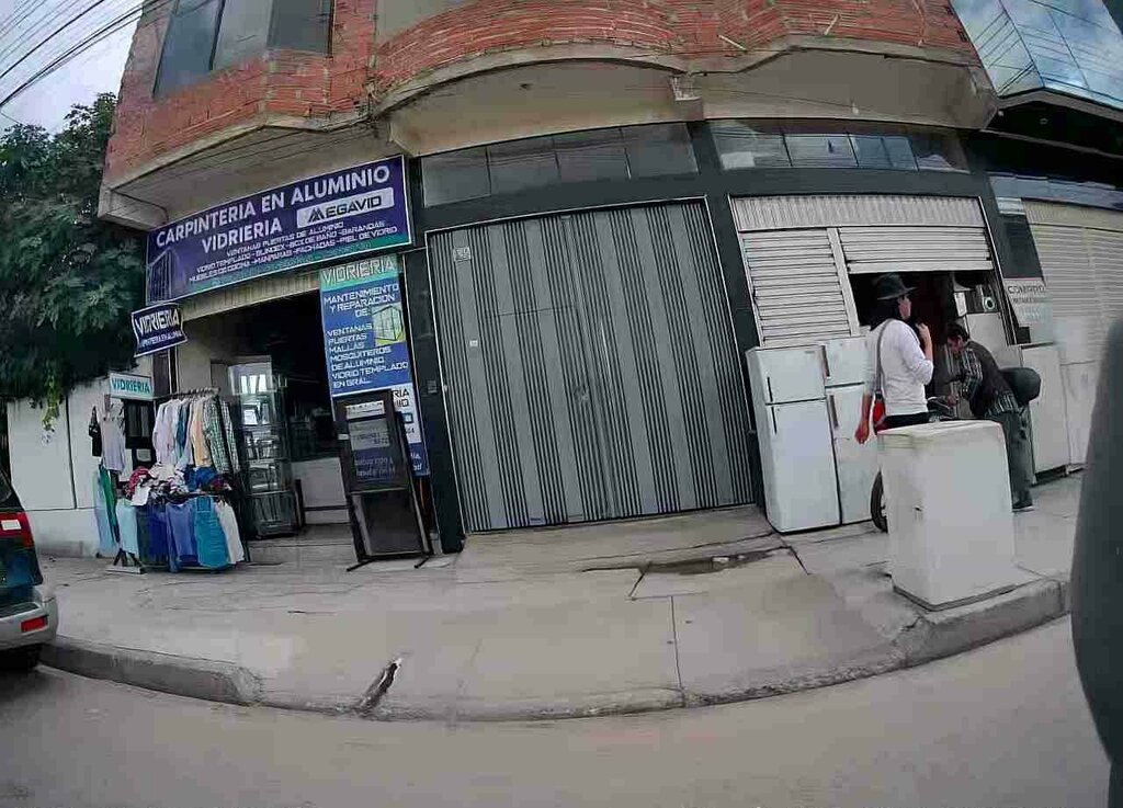 Glass workshop Carpentry in Aluminum Glasswork, Cochabamba, photo