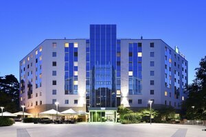Гостиница Novina Hotel Südwestpark Nürnberg в Нюрнберге