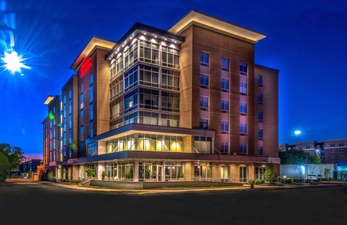 Гостиница Hampton Inn & Suites Tallahassee Capitol - University в Таллахасси