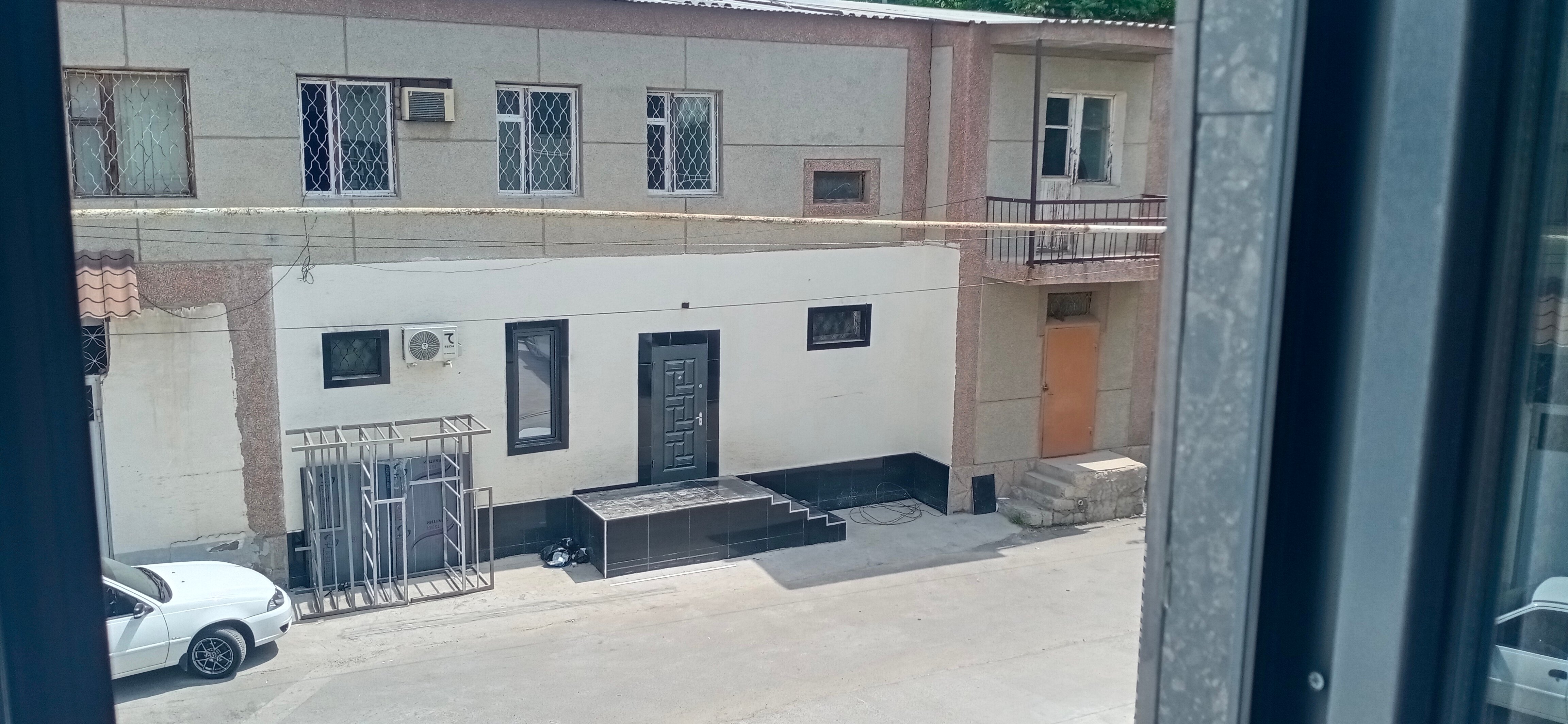 Фото White House Hotel