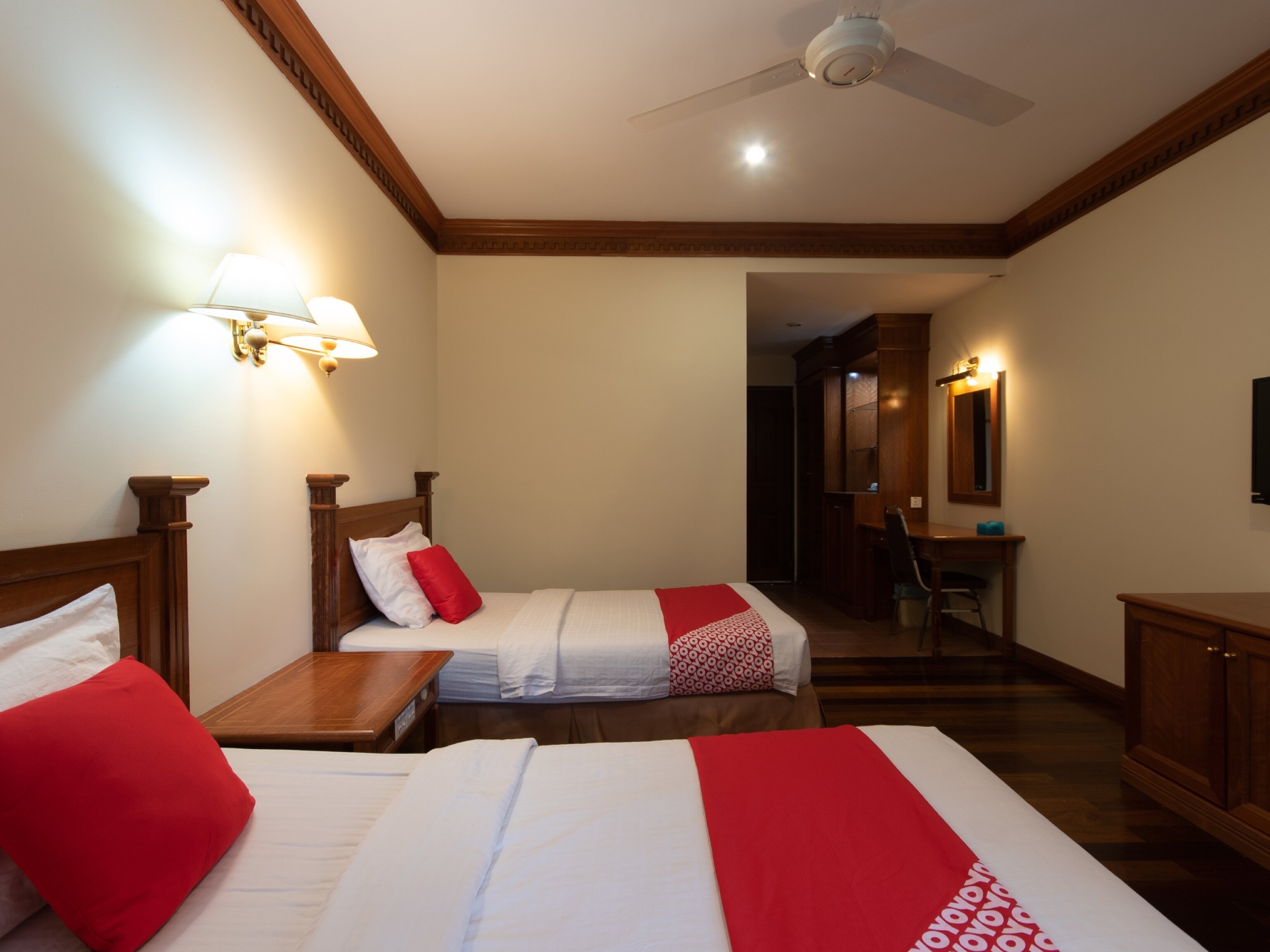 Фото Super Oyo 89300 Zen Garden Resort