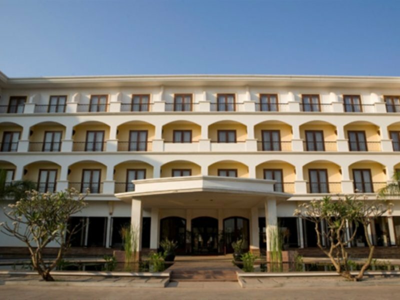 Фото Lotus Blanc Resort