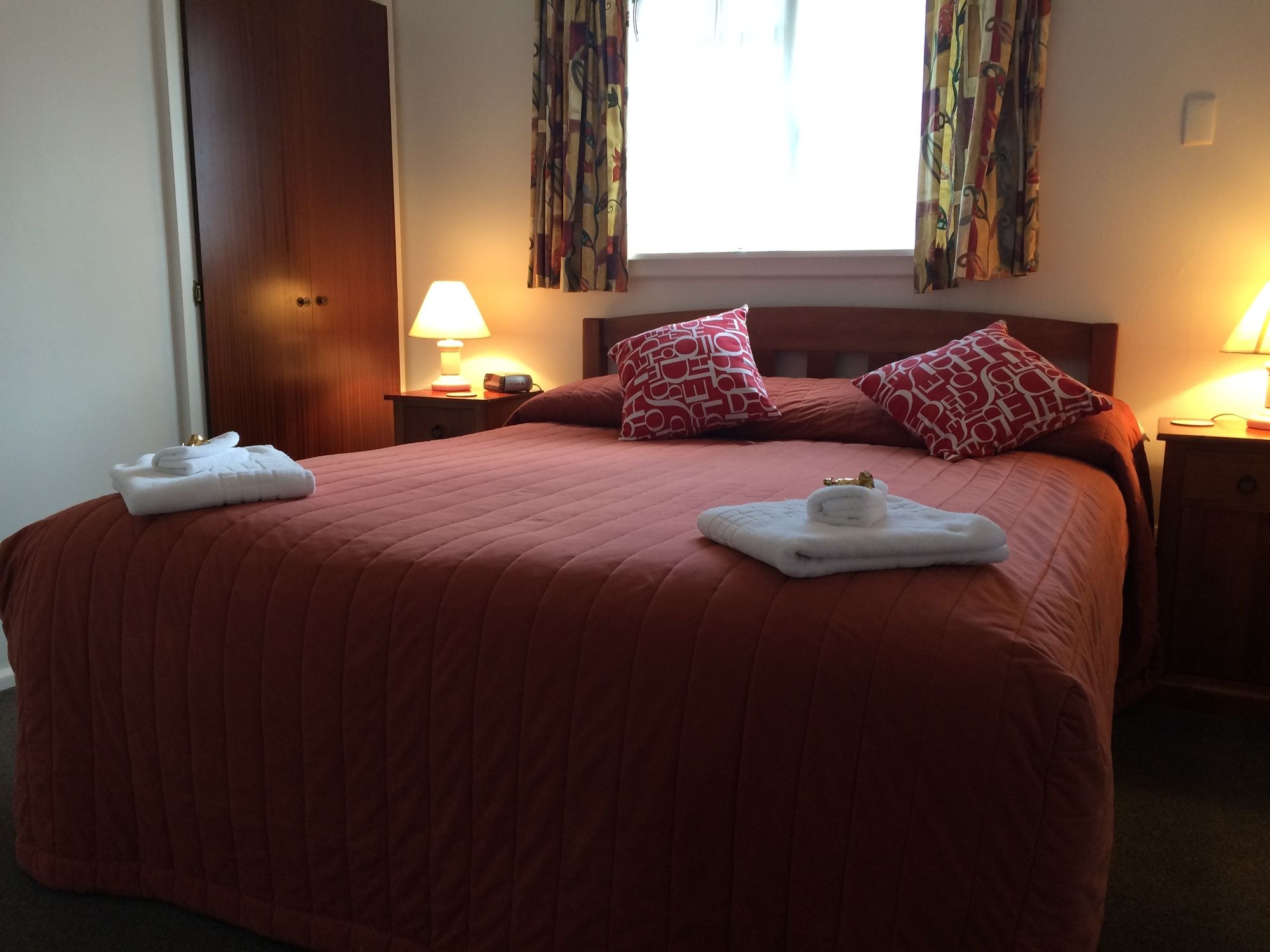 Фото Earnslaw Motel