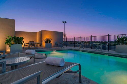 Гостиница Four Points by Sheraton Midland в Мидланде