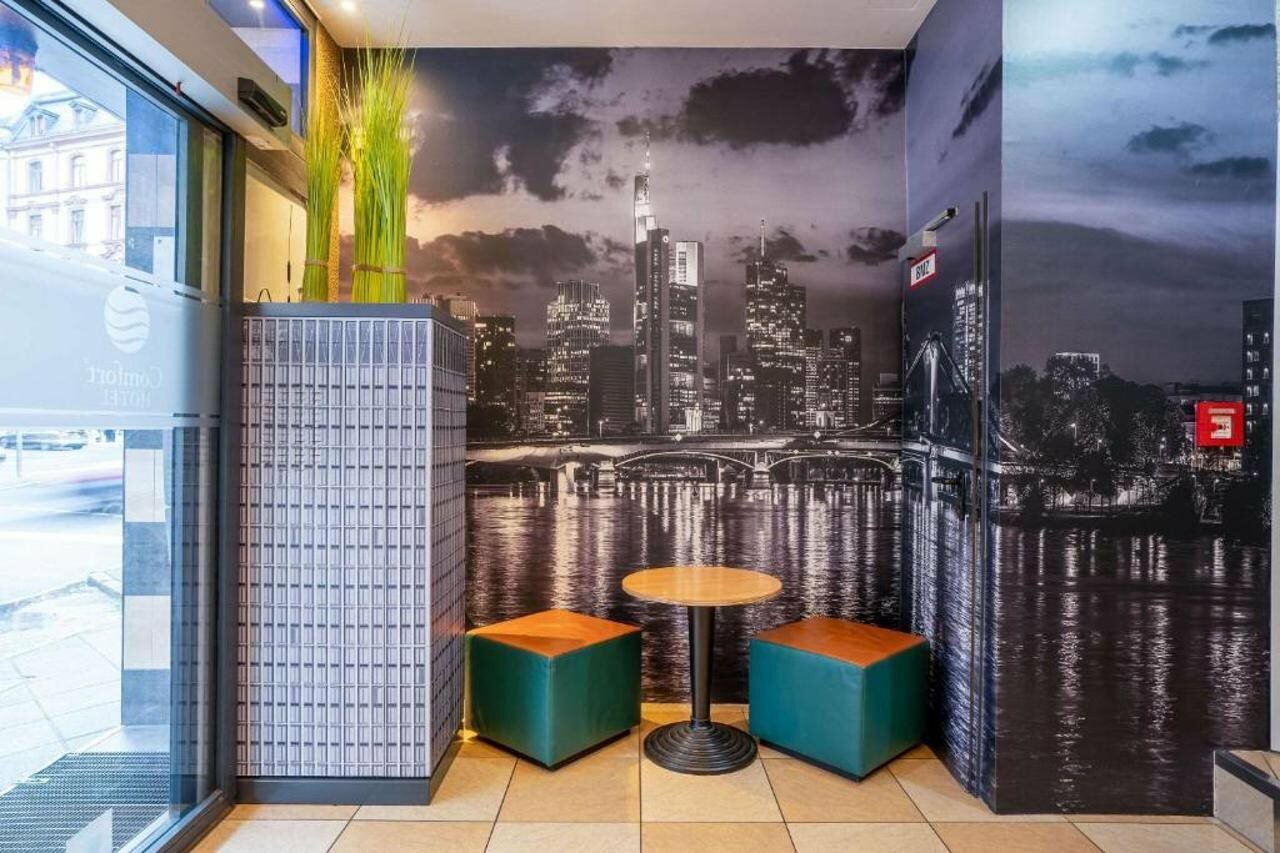 Фото Comfort Hotel Frankfurt Central Station