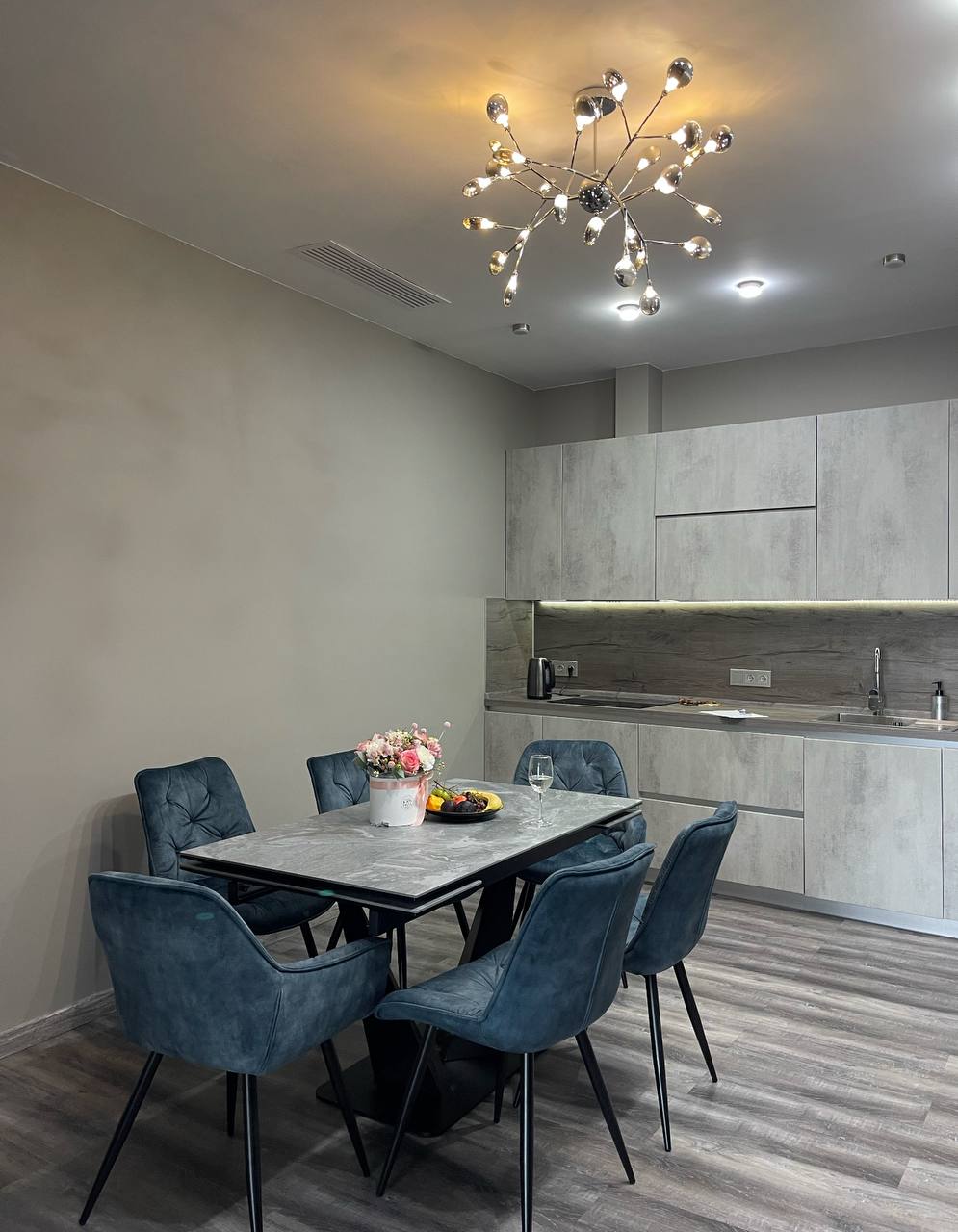 Фото Ansi в ЖК актер Гэлакси