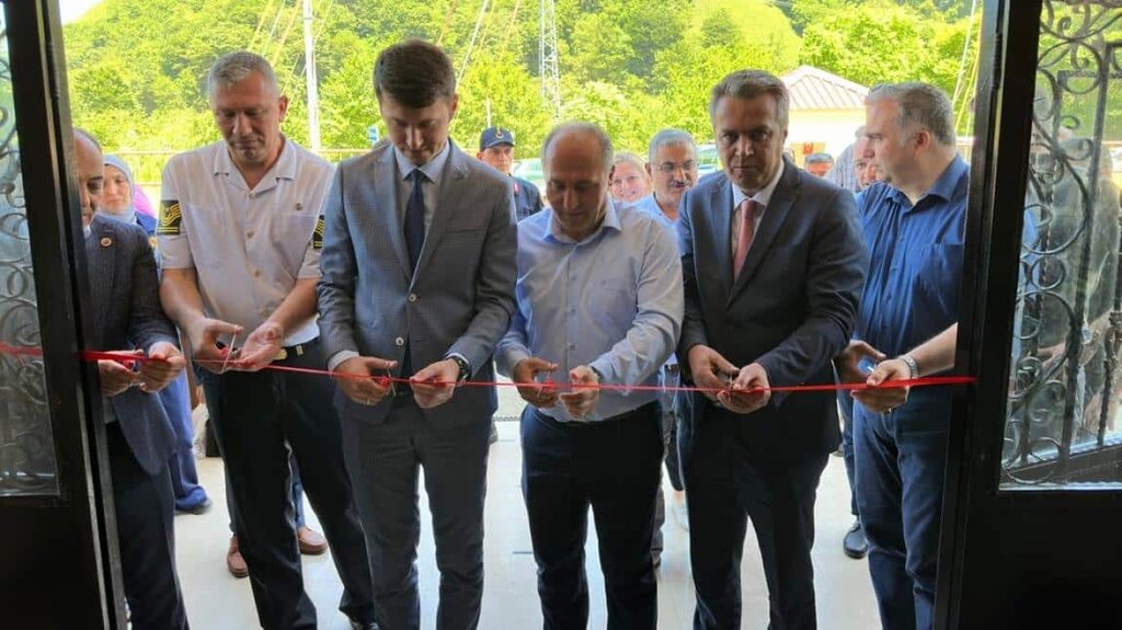 Educational center Halk Egitim Merkezi, Arhavi, photo