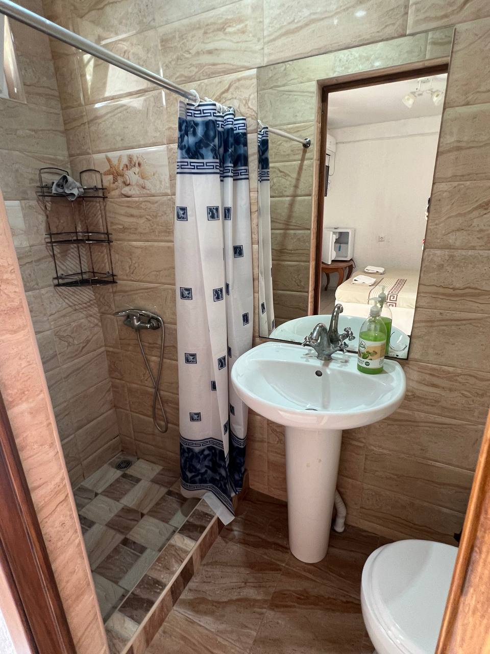 Фото Гостевой дом Молодёжный