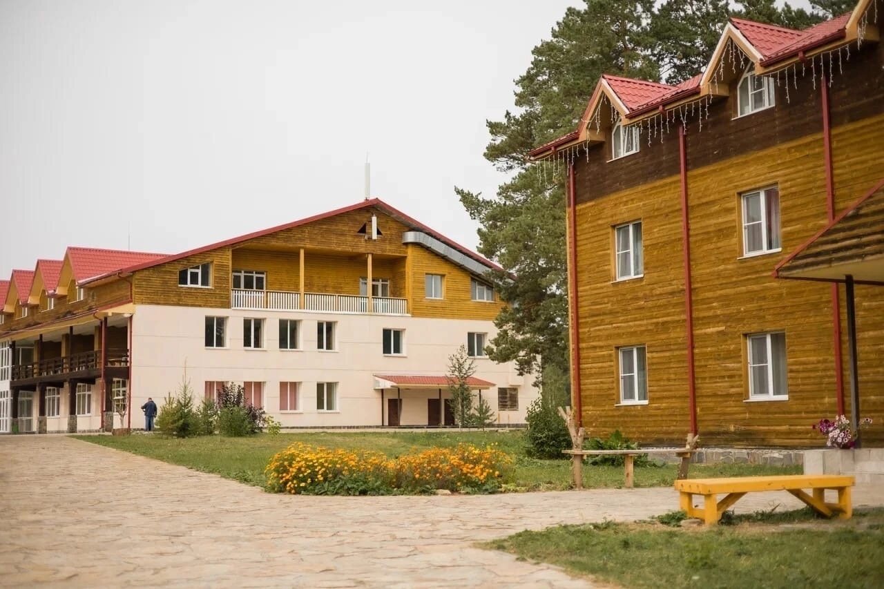 Фото отеля 1