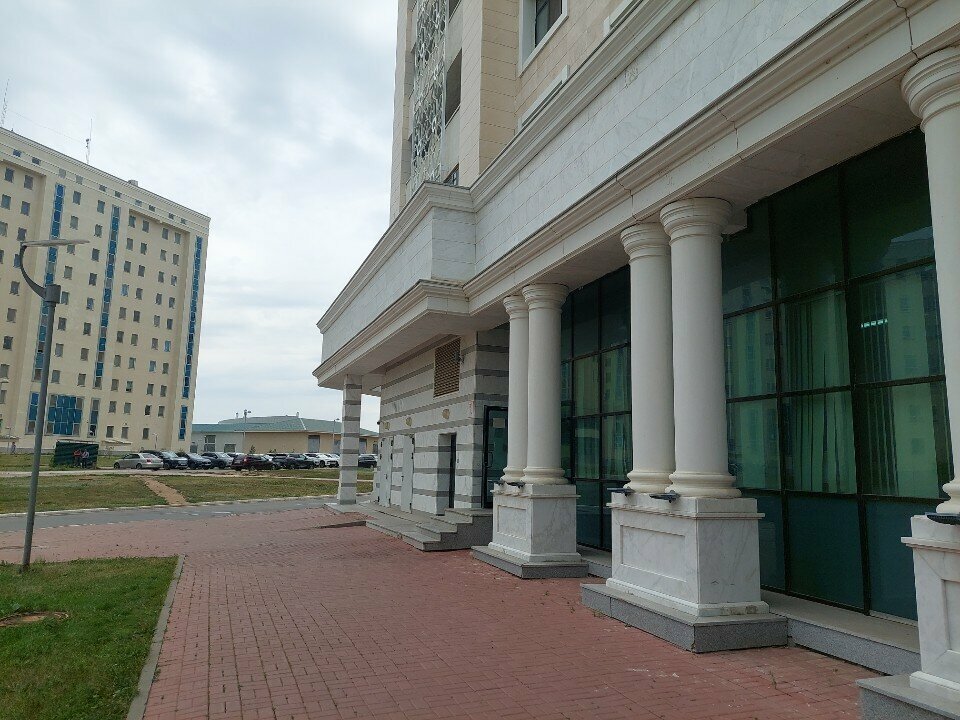 Parcel automat Kaspi Postomat, Astana, photo