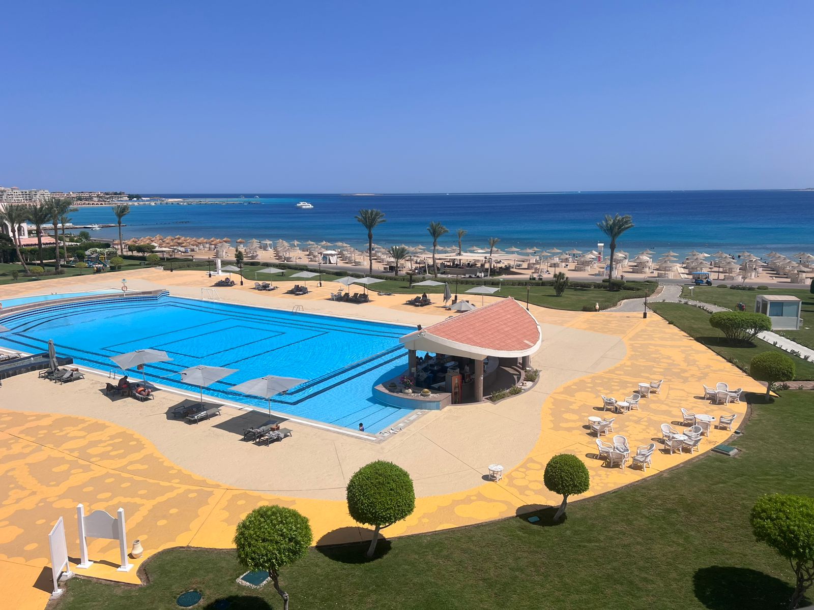 Фото 64596178755