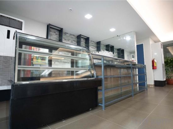 Фото Henia Hotel