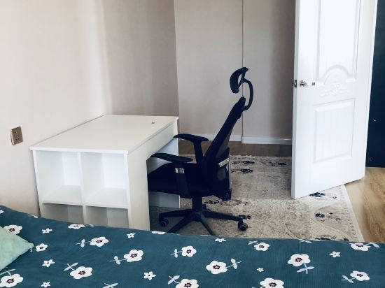 Фото Eagle Town Service Apartment