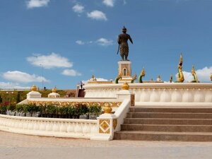 Гостиница Ibis Vientiane Nam Phu