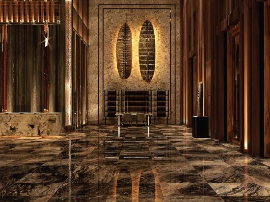 Фото M Resort & Hotel