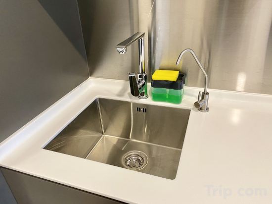 Фото Ceylonz Suites by MyKey Global