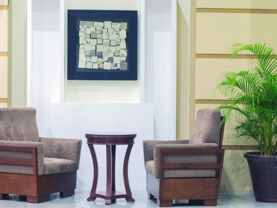 Фото Leope Hotel