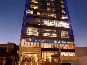 Гостиница Wyndham Costa Del Sol Lima City