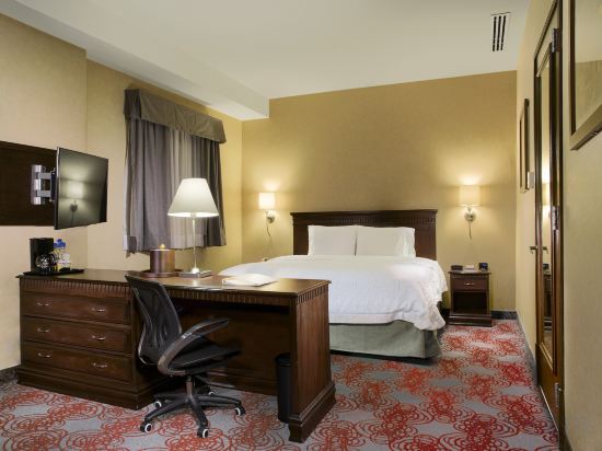 Фото Hampton Inn & Suites Mexico City - Centro Historico