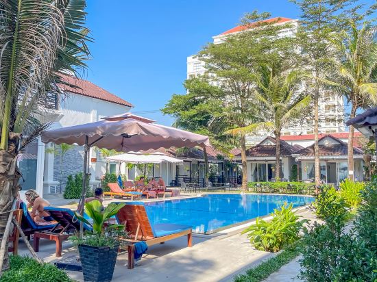 Фото Sea Breeze Resort