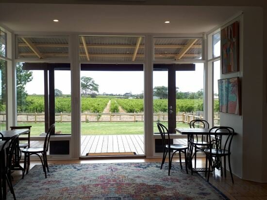 Фото McLaren Vale Motel & Apartments