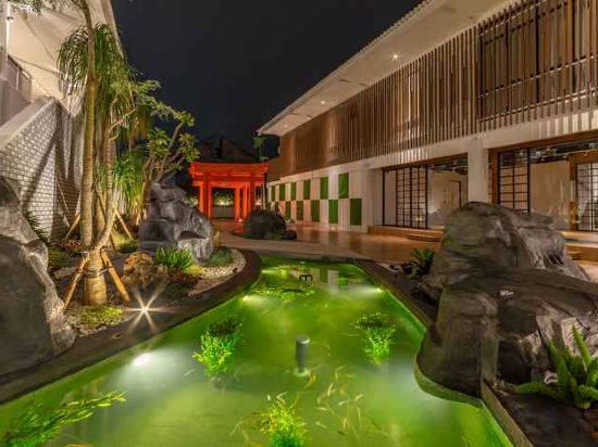 Фото Kontena Hotel