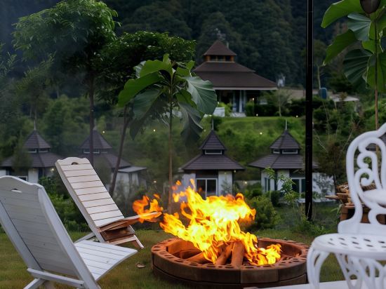 Фото Magical Mountain View Resort