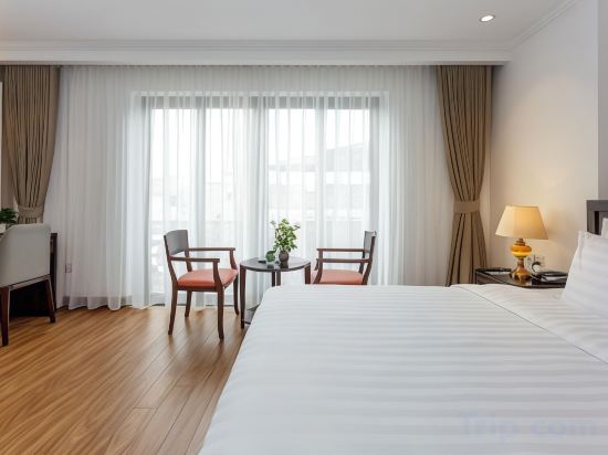 Фото Hotel De La Seine