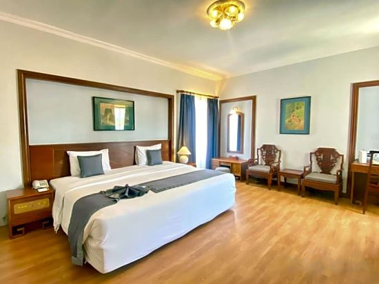 Фото Royal Hotel Saigon