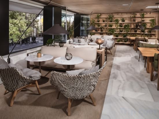 Фото Melia Madrid Serrano