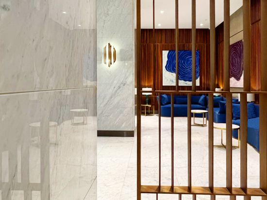 Фото Novotel Suites Shanghai Hongqiao Hotel