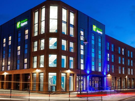 Фото Holiday Inn Express Barrow-in-Furness, an Ihg Hotel