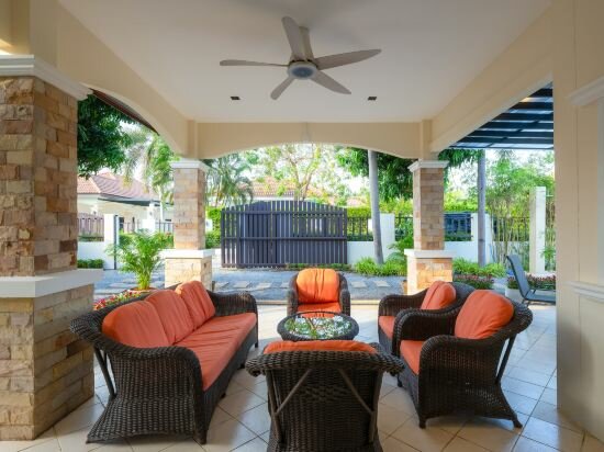 Фото Orchid Paradise Homes Opv316