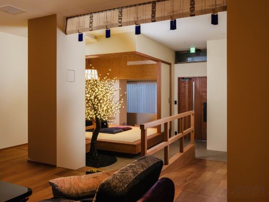 Фото 147913002298