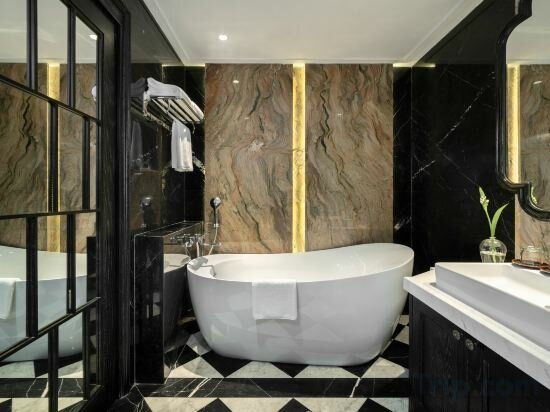 Фото Luxe Paradise Premium Hotel