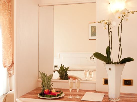 Фото Hotel Aurelia