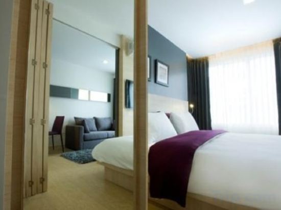 Фото Arize Hotel Sukhumvit