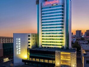 Hampton by Hilton Hohhot Gulou (Inner Mongolia Autonomous Region, Hohhot, Hohhot East Station), hotel