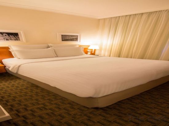 Фото Marriott Executive Apartments Sao Paulo