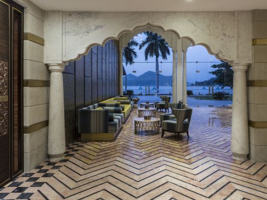 Фото Hotel Lakend