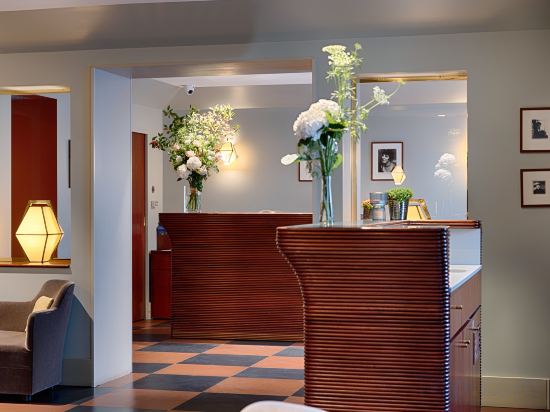 Фото Hôtel A La Villa des Artistes