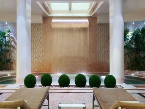 Фото DoubleTree by Hilton Florence Metropole