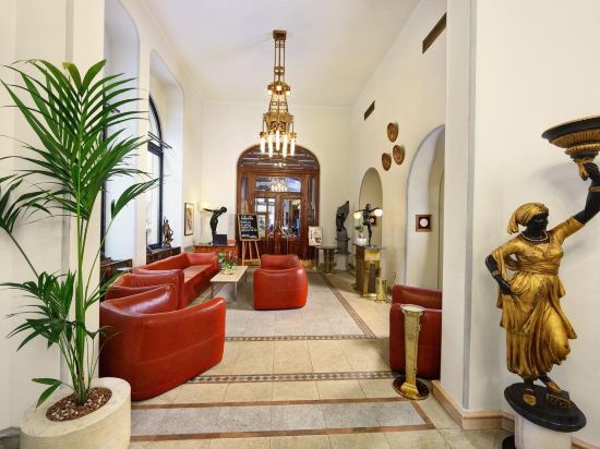 Фото Hotel Paris Prague