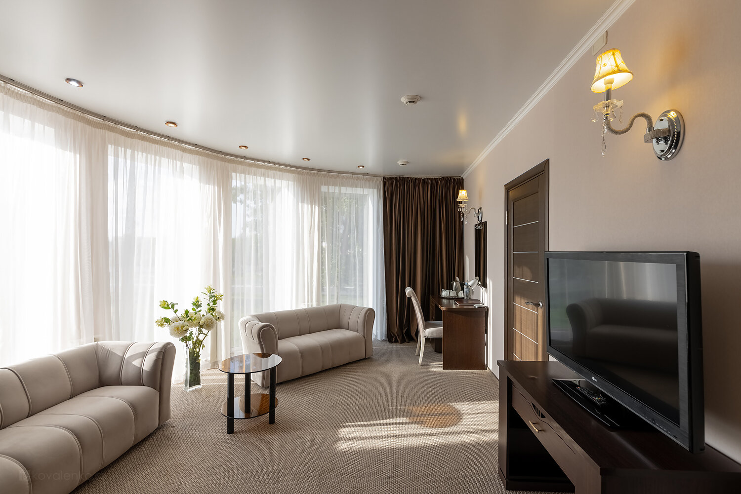 Фото Арт-Холл