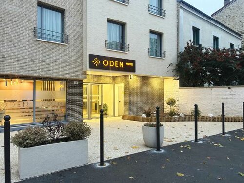 Гостиница Hôtel Oden Paris Ivry в Иври-сюре-Сене