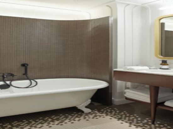 Фото Hôtel De France